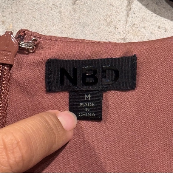 NBD Medium Mauve Faerie Front Bow Satin Mini Dress Chic Cocktail New Years Party - Picture 3 of 8